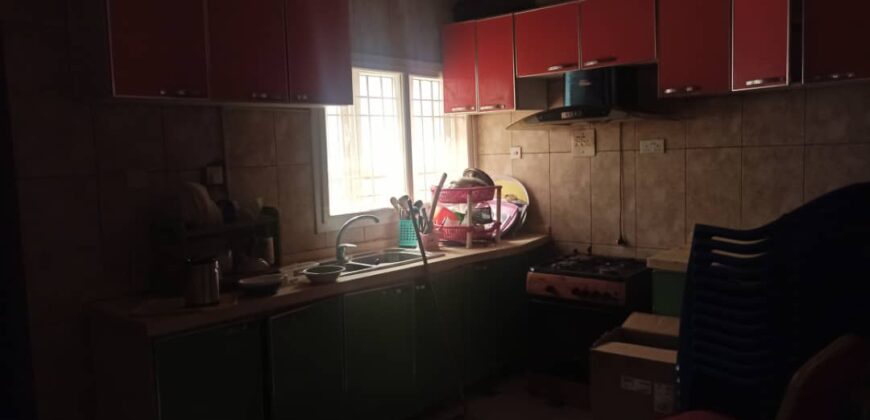 5 bedroom fully detached house with bq and a space for pool