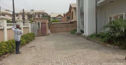 5 bedroom fully detached house with bq and a space for pool