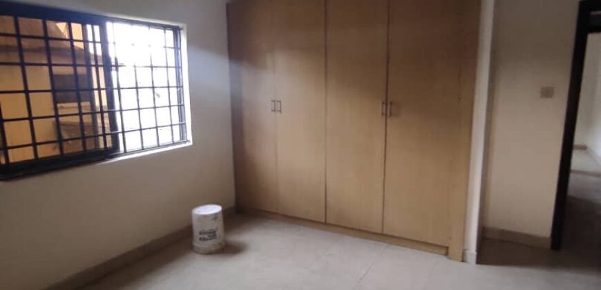 Beautiful 3 Bedroom Flat