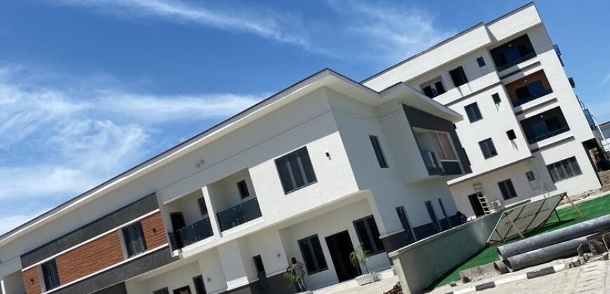 4 BEDROOM SEMI DETACHED DUPLEX WITH BQ