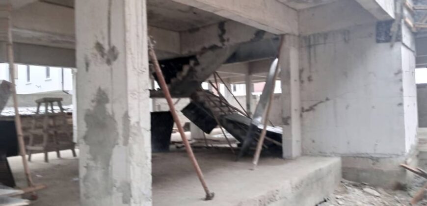 3 BEDROOM PENTHOUSE WITH SWIMMING POOL