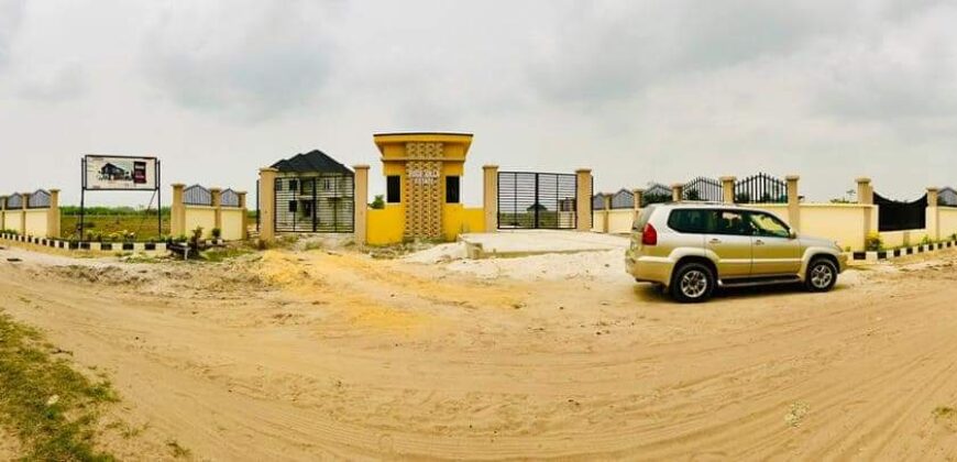 600sqm LANDS IN EDGE VILLA ESTATE ELEKO