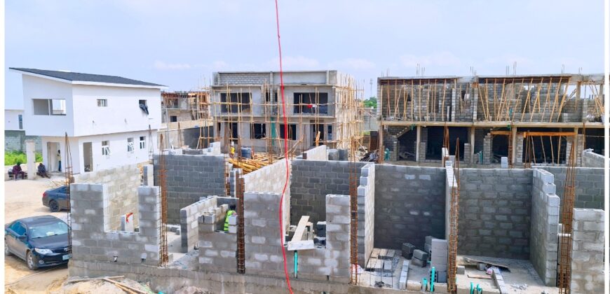 2 BEDROOM TERRACE WITH BQ