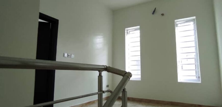 4bedroom semi detached duplex ensuite with a bq