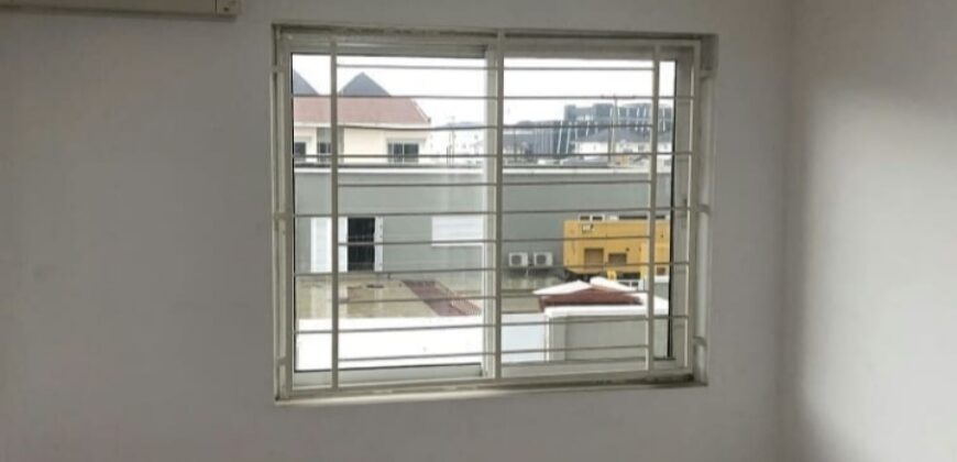 Serviced 3bedroom terrace duplex ensuite with a bq