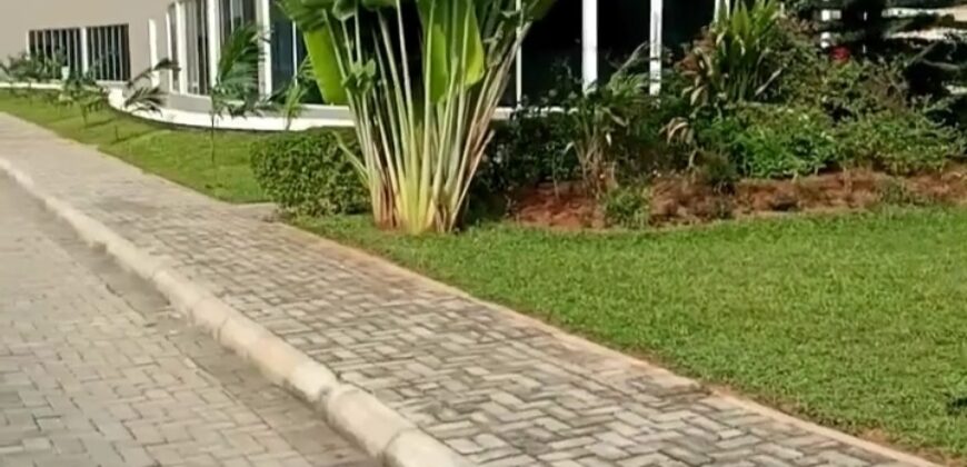 Serviced 3bedroom terrace duplex ensuite with a bq