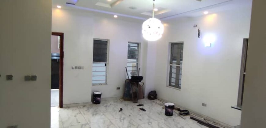 4 bedroom Detached duplex ensuite with a bq