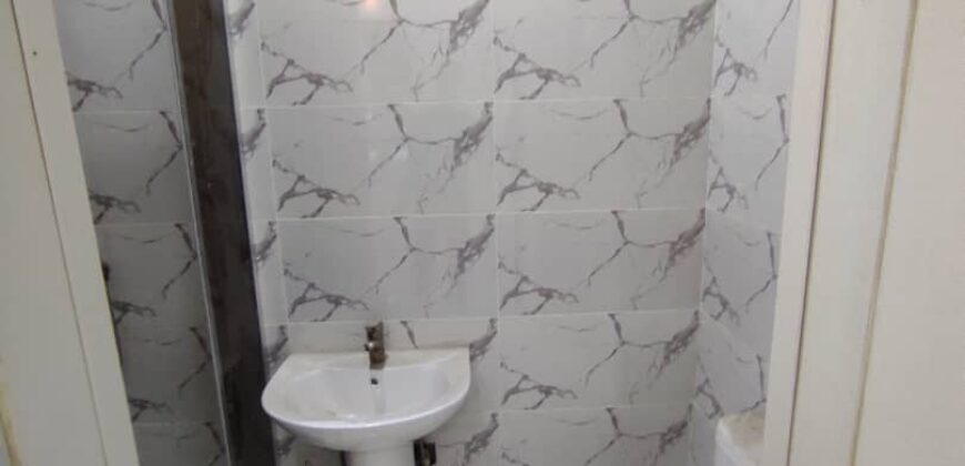 4 bedroom Detached duplex ensuite with a bq