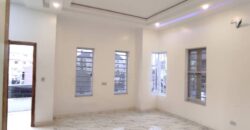 4 bedroom Detached duplex ensuite with a bq