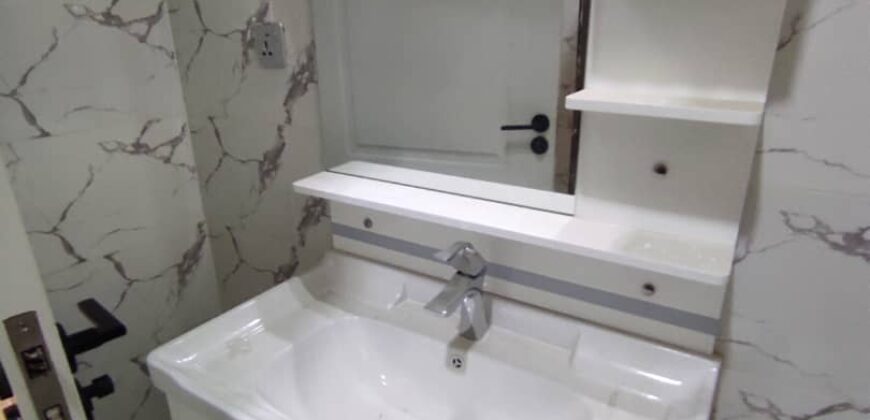 4 bedroom Detached duplex ensuite with a bq