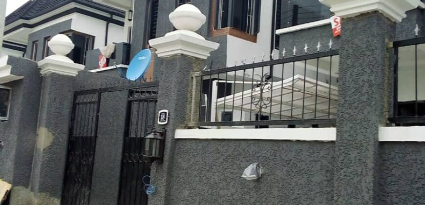 4bedroom semi detached duplex in a shared compound