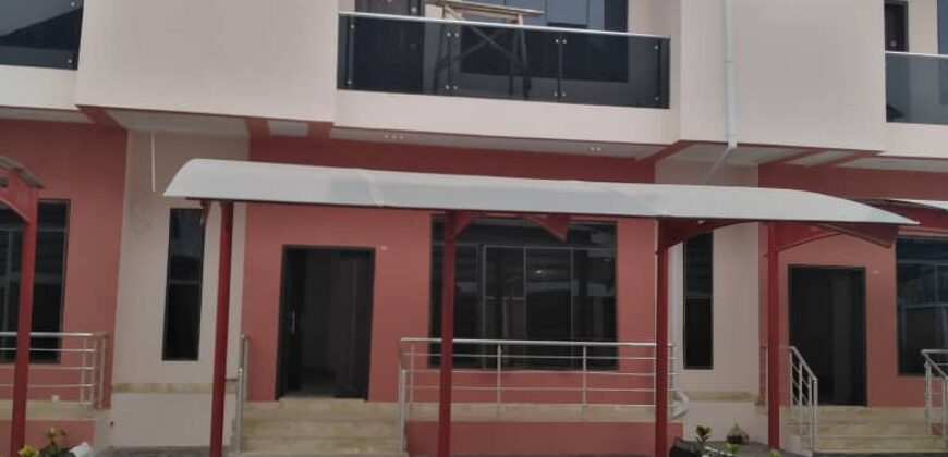 4bedroom terrace duplex ensuite with a bq