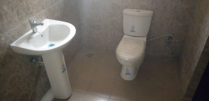 TASTEFULLY BUILT 4 BEDROOM MAISONETTE DUPLEX IN LAGOON VIEW ESTATE, YABA.