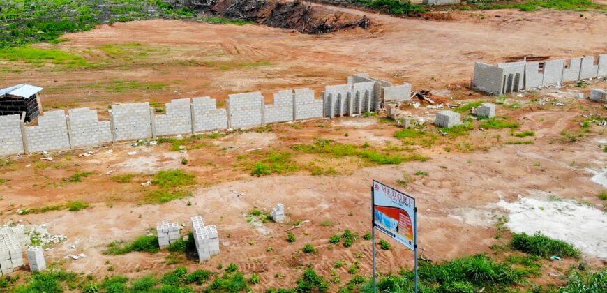 600sqm PLOTS OF LAND IN MEDORF EPE