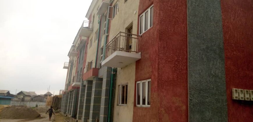 TASTEFULLY BUILT 4 BEDROOM MAISONETTE DUPLEX IN LAGOON VIEW ESTATE, YABA.