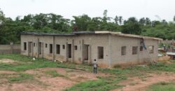 2 BEDROOM APARTMENTS AT OYIN GARDEN ESTATE
